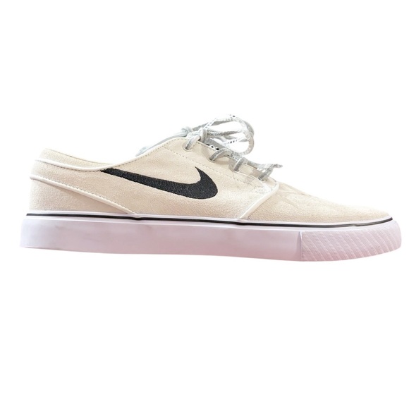 Nike Other - Nike SB Zoom Janoski OG+Skate shoes / Summit white & black 6‎